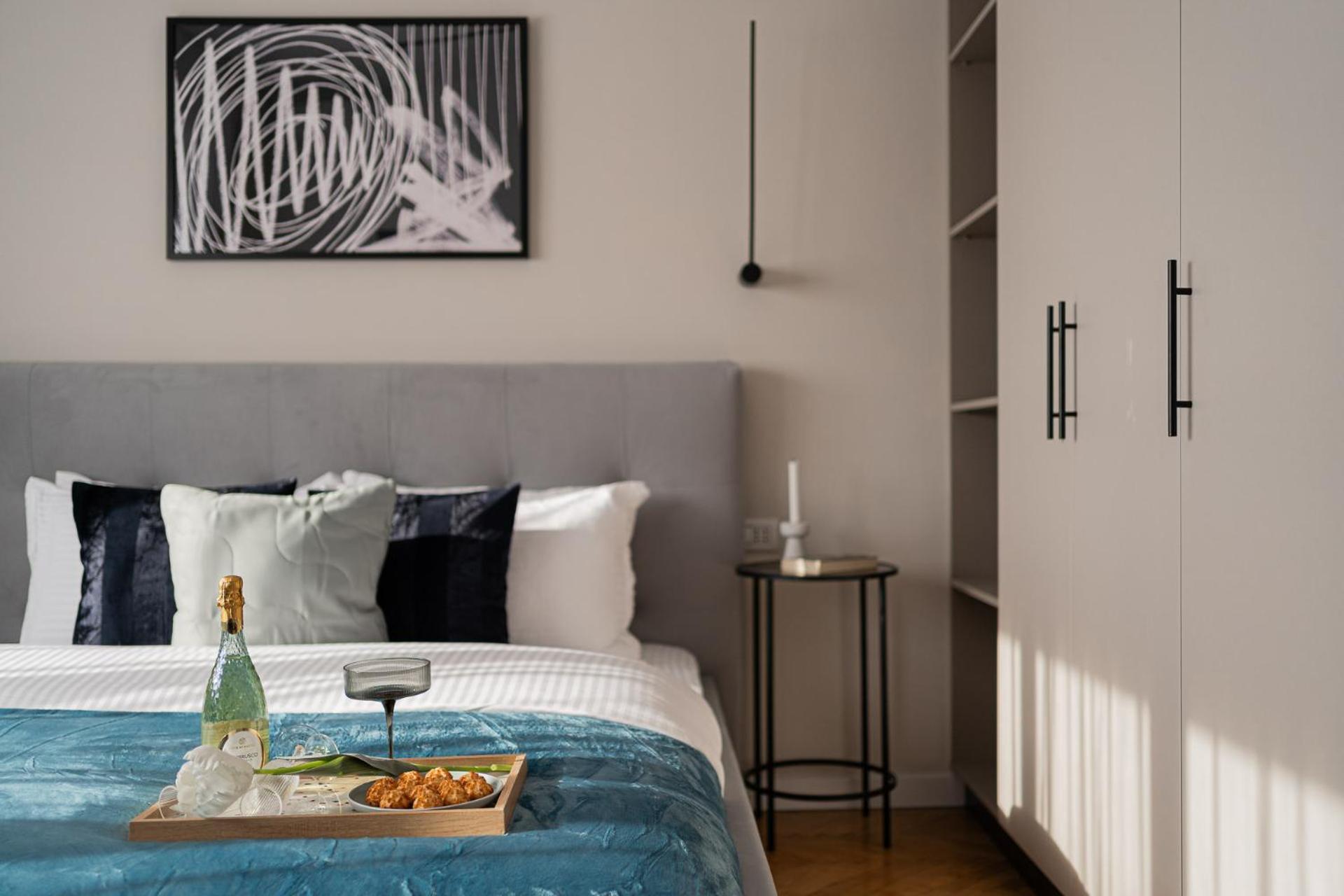 Vibrant & Spacious 3br Lofts On Amzei Square Apartment Bukarest