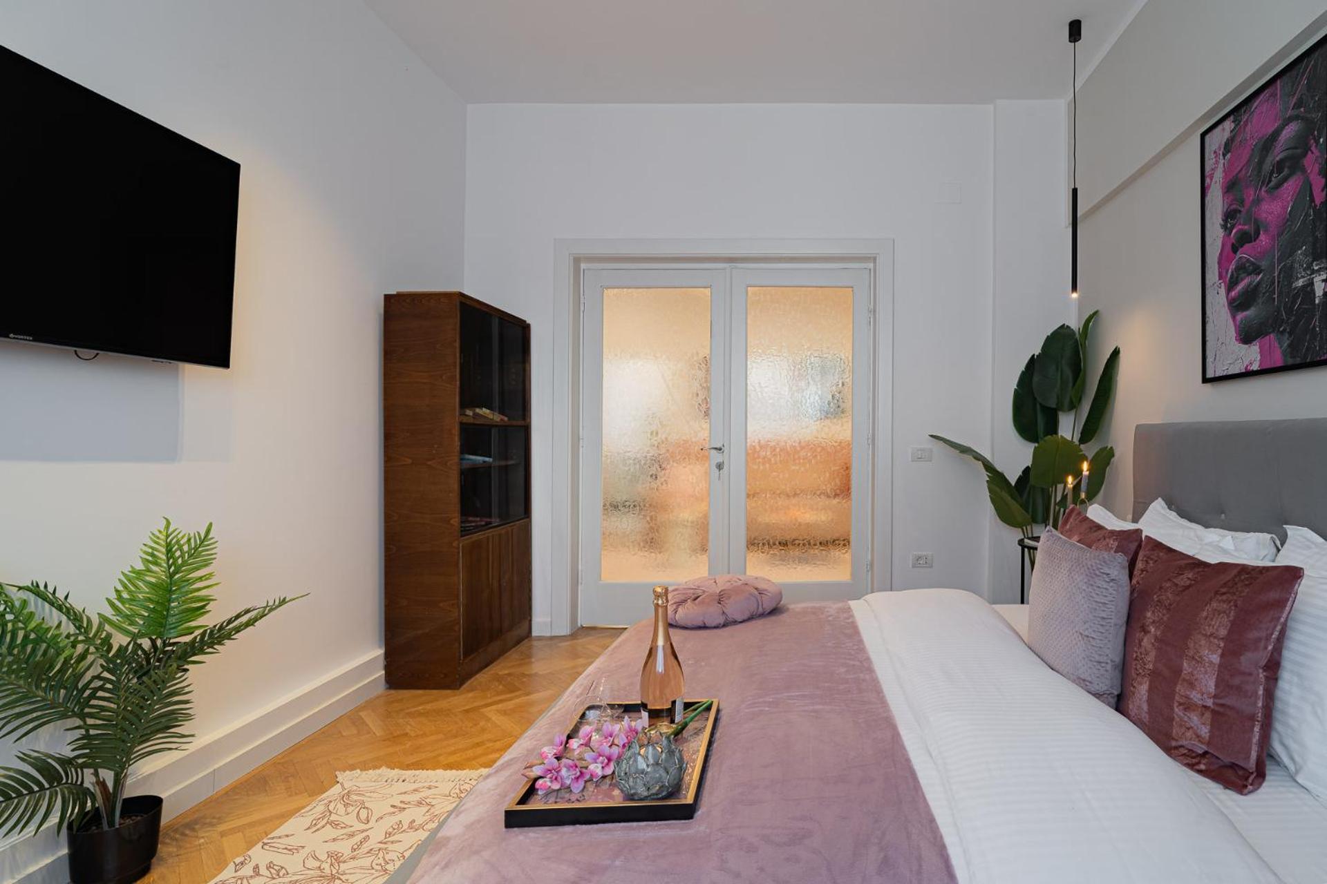 Apartment Vibrant & Spacious 3br Lofts On Amzei Square Bukarest