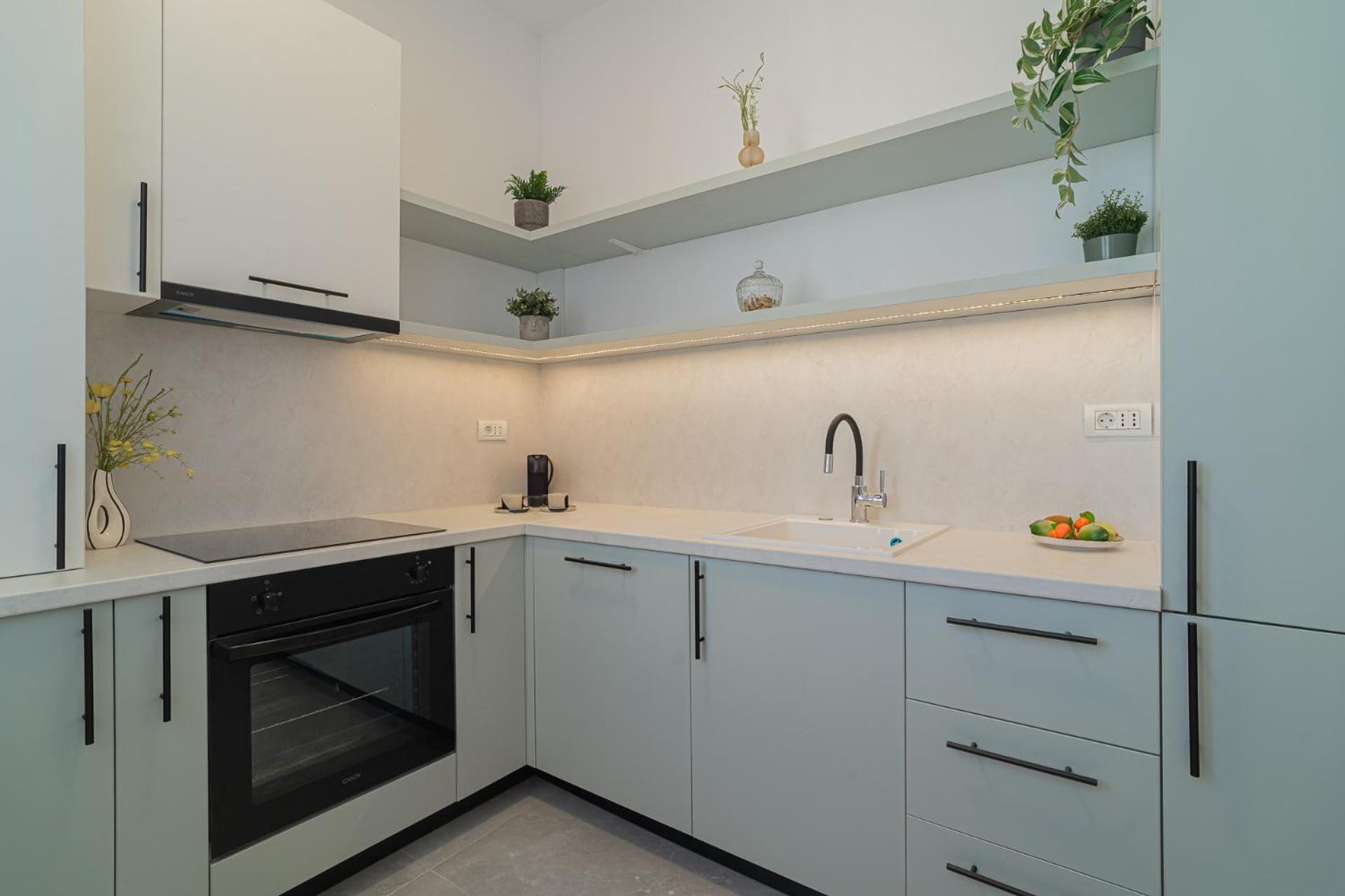 Apartment Vibrant & Spacious 3br Lofts On Amzei Square